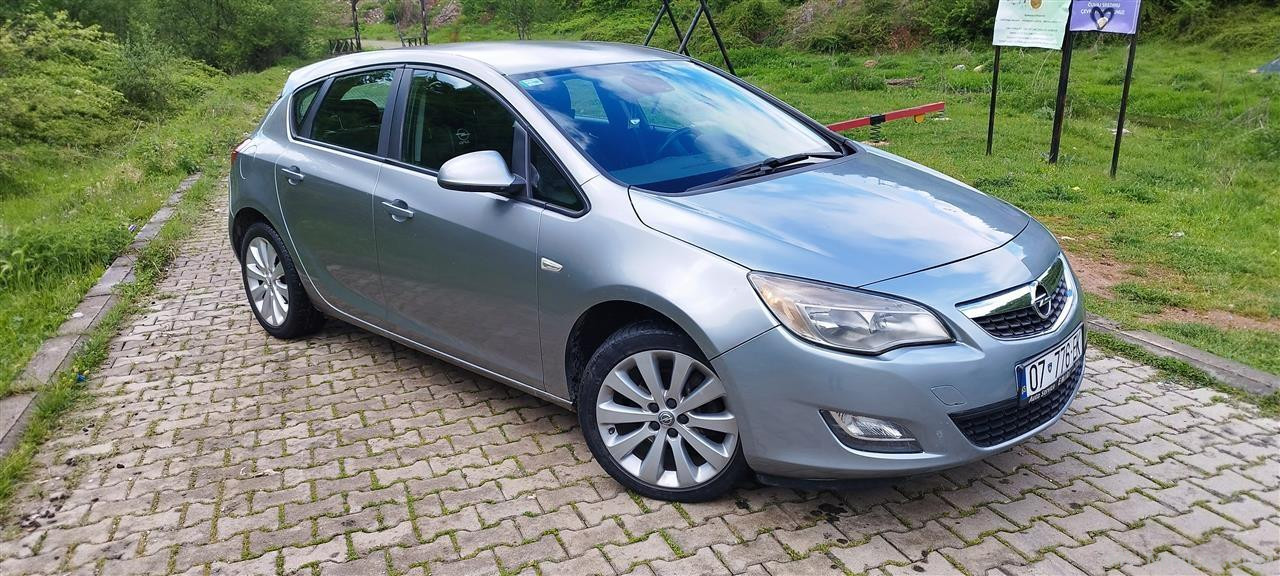 Opel Astra J benzin 1.4 RKS