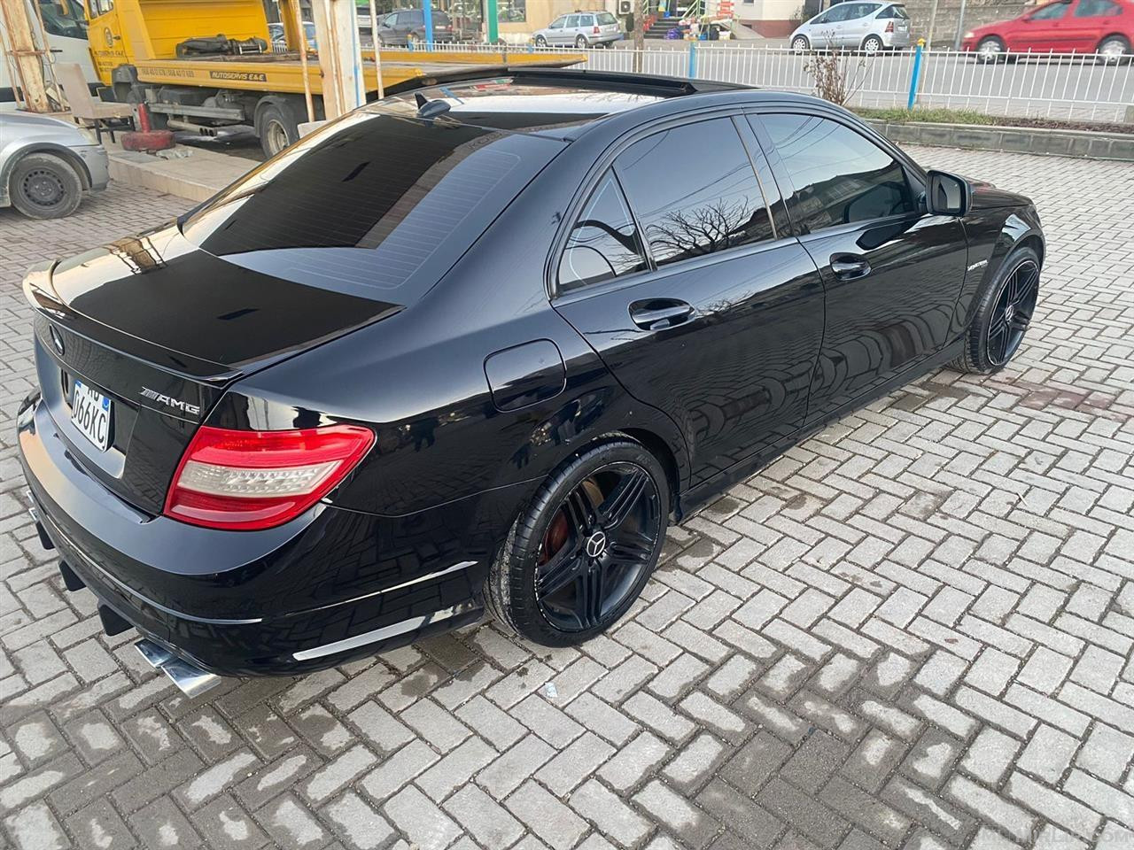 Mercedes Benz   black serie amg