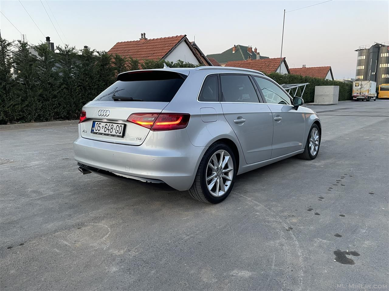 Audi a3 -2.0 TDI-Automatik-190mi klm