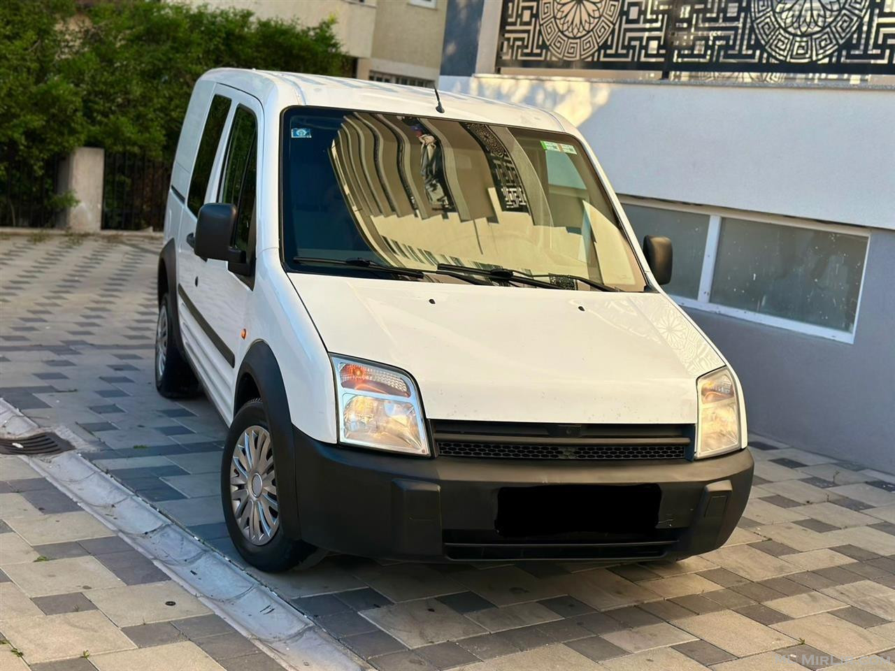 Shitet Pikap Ford Transit Connekt Viti 2004 Me Klim