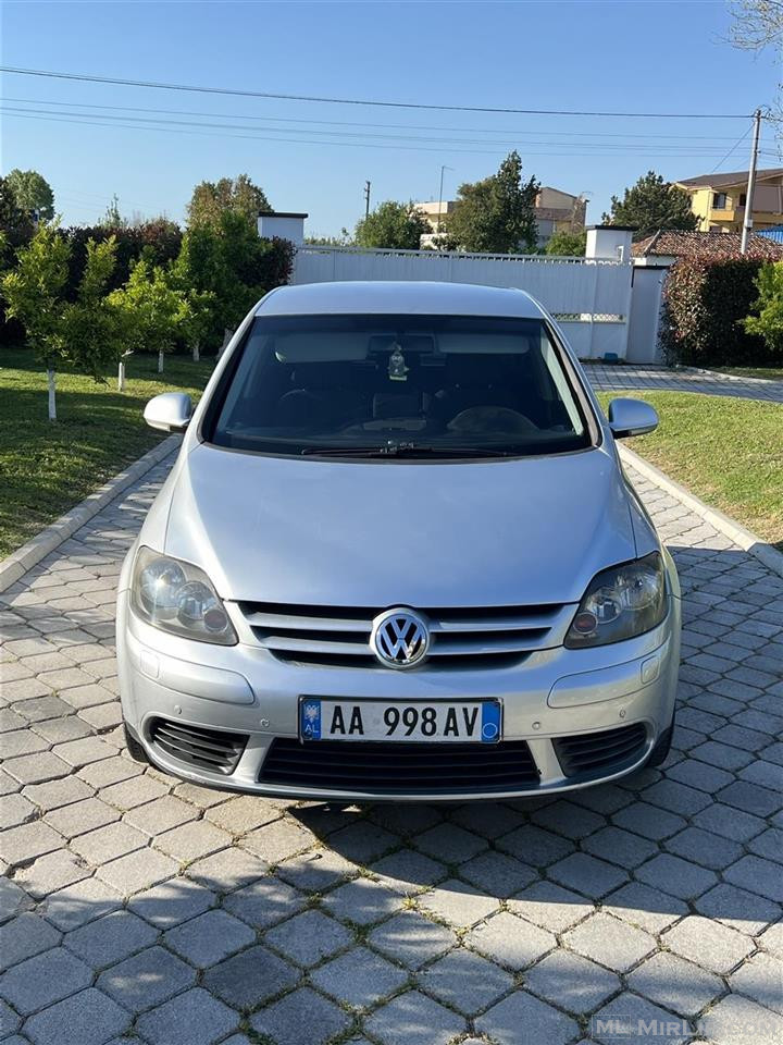 Golf 5Plus 1.9nafte manual. 2006.Letra te sapo prera 4000€ 