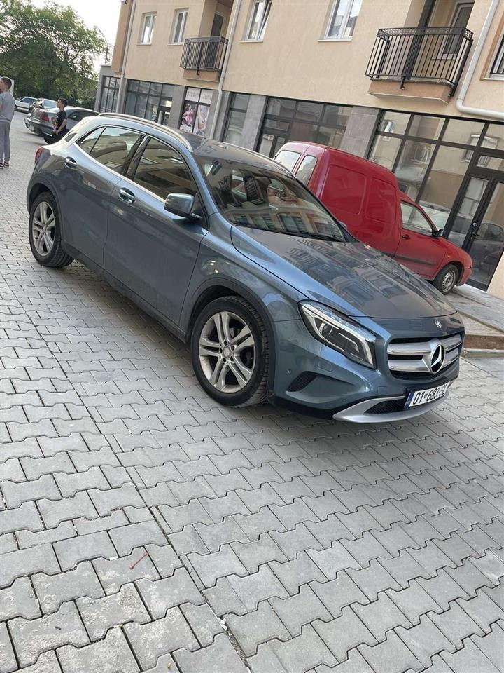 Shitet Mercedes GLA 200