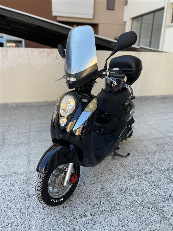 Sym Mio Vespa Style