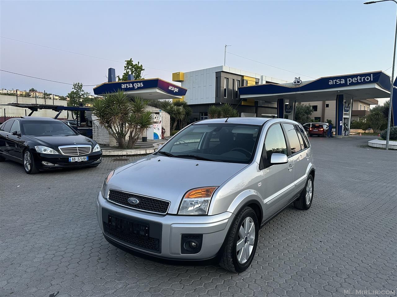 FORD FUSION 1.4naft 2007