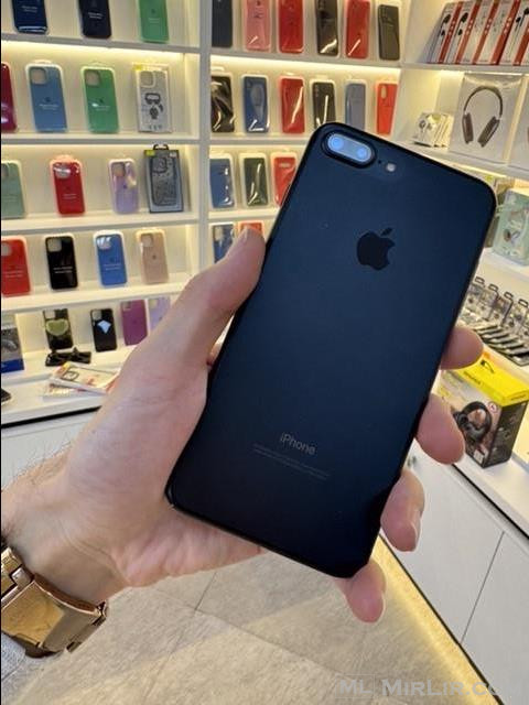 Apple iPhone 7 Plus (Black)