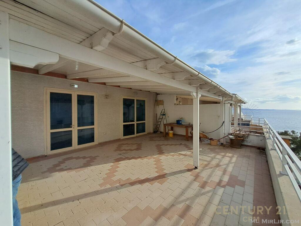 Penthouse afer Mango resort Sarande 185000 €