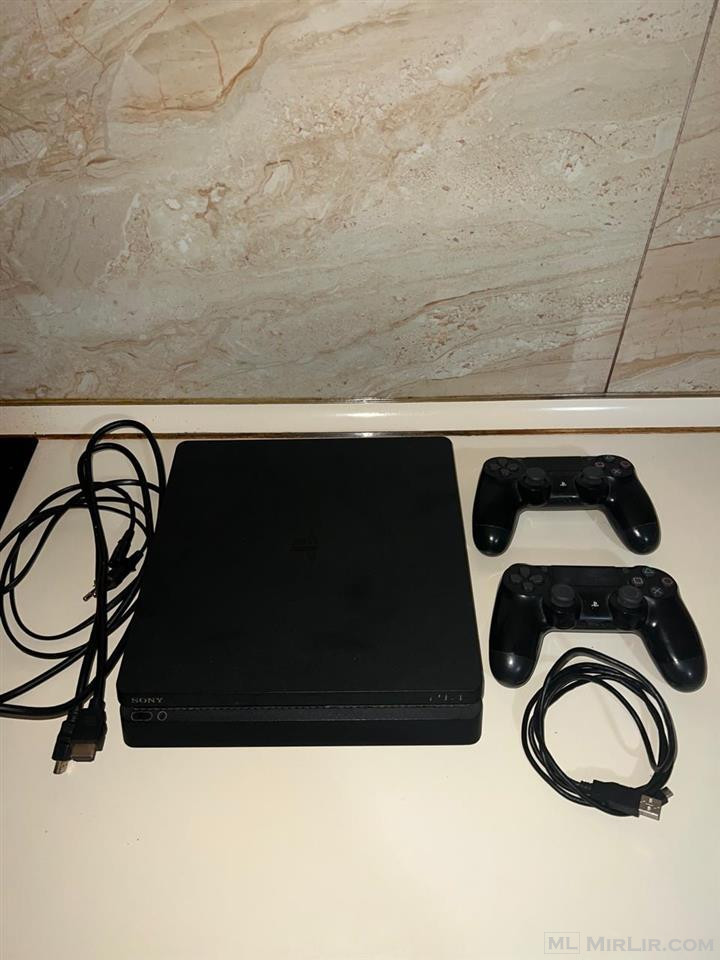 PS4 SLIM 1 TB