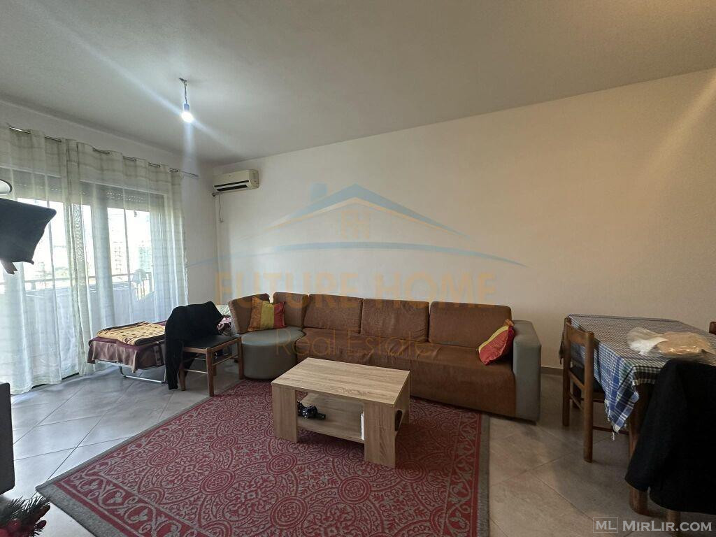 Shitet, Apartament 1+1, Unaza e Re, Tiranë. UNA32685
