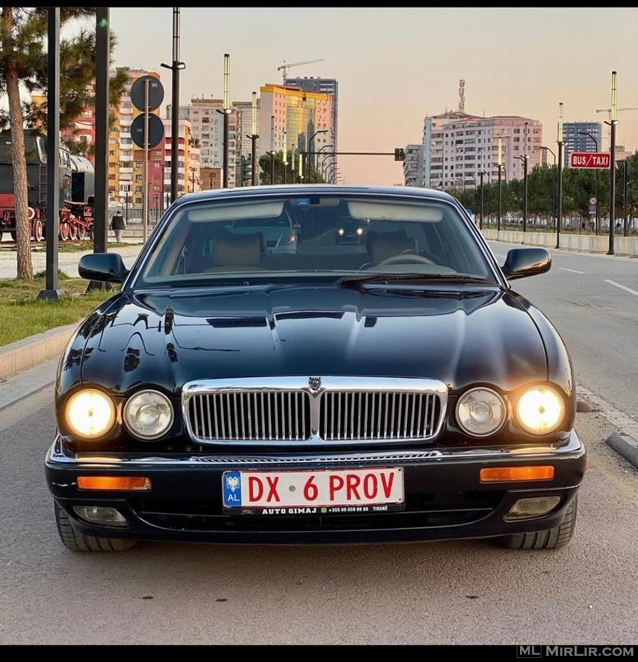 Jaguar XJ6 4000(cc)