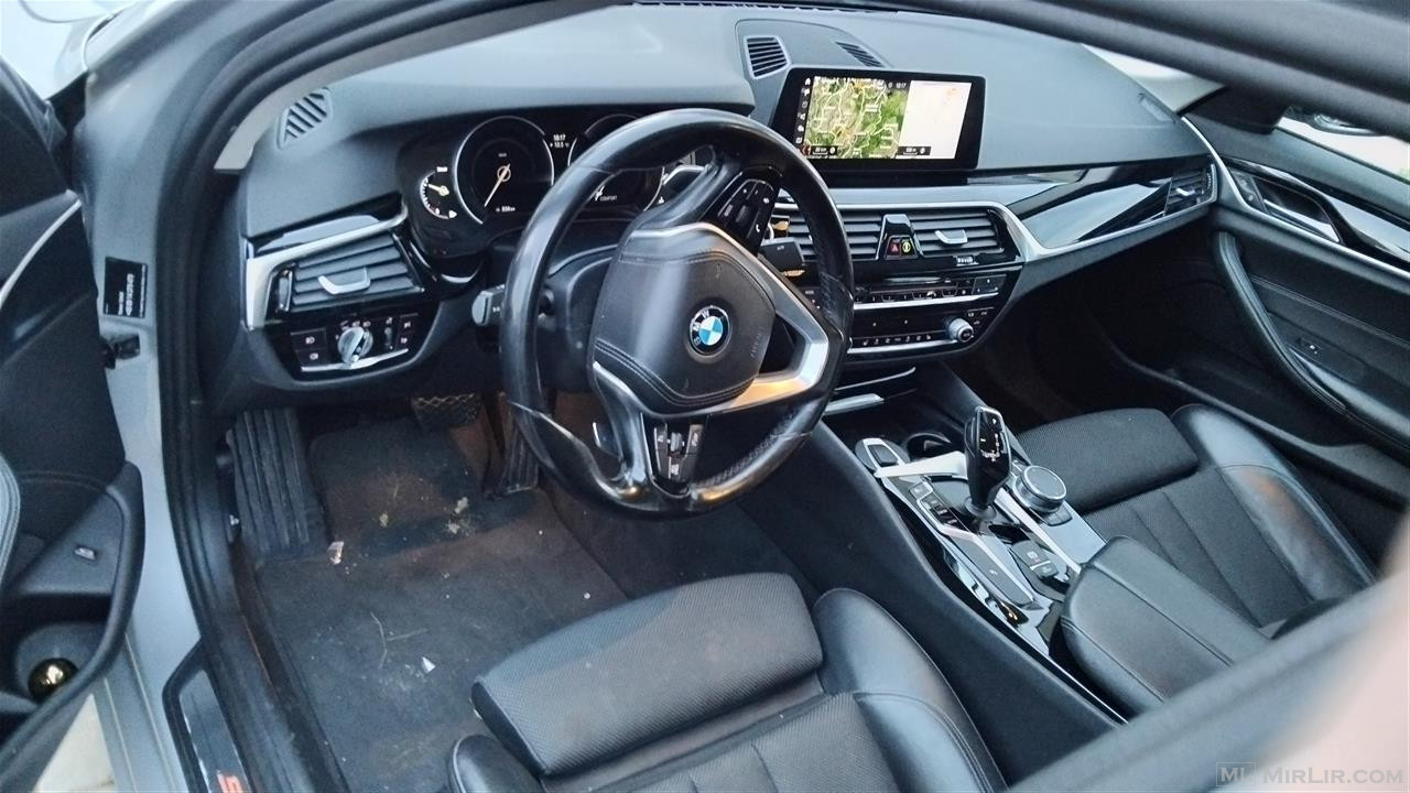 BMW530D 