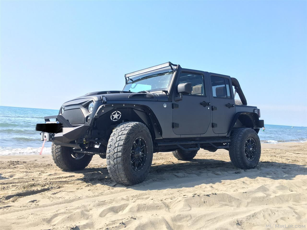 shitet jeep wrangler ne gjendje shum te mir 