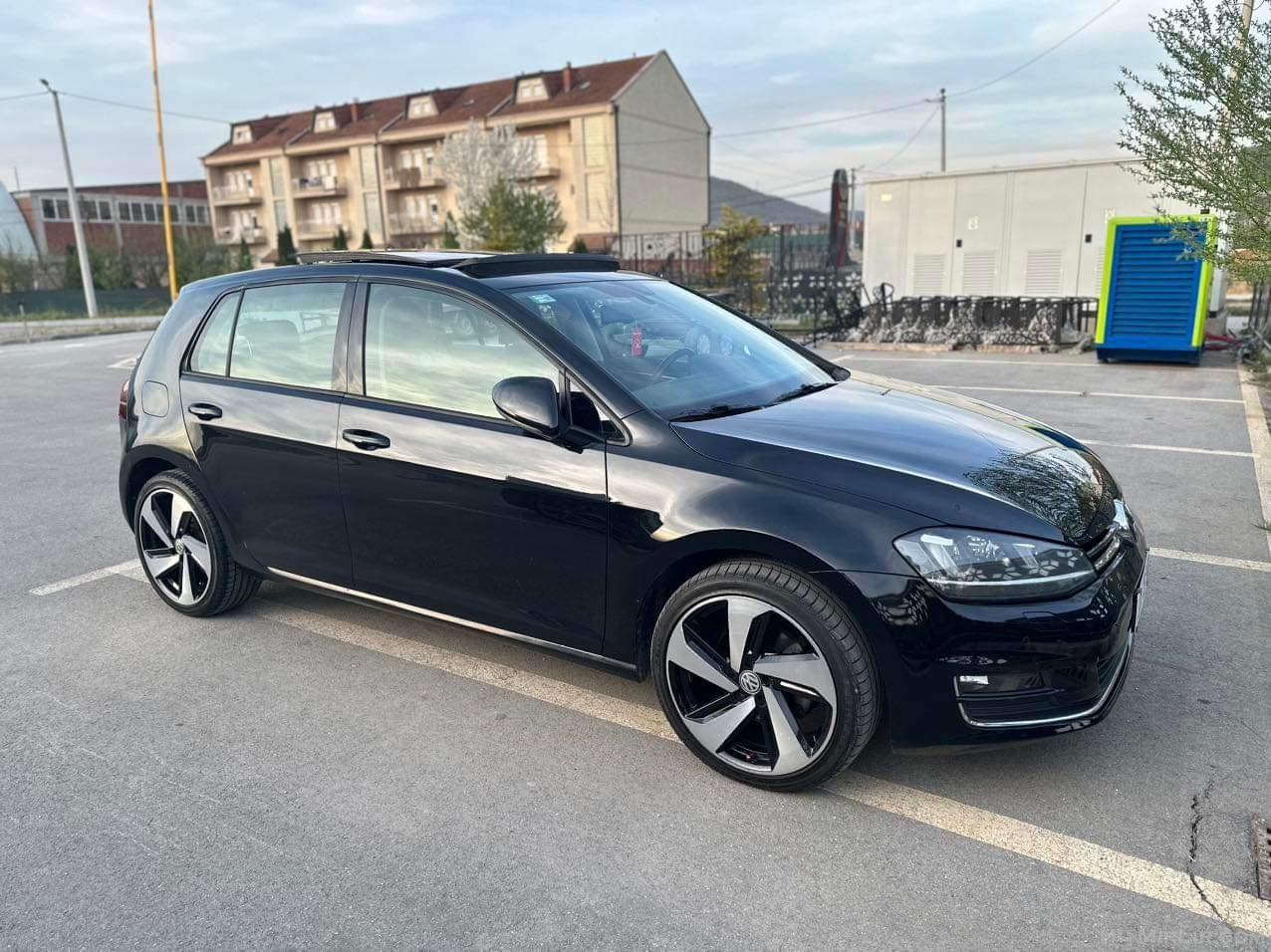  SHES GOLF 7 2.0 TDI PANORAMË