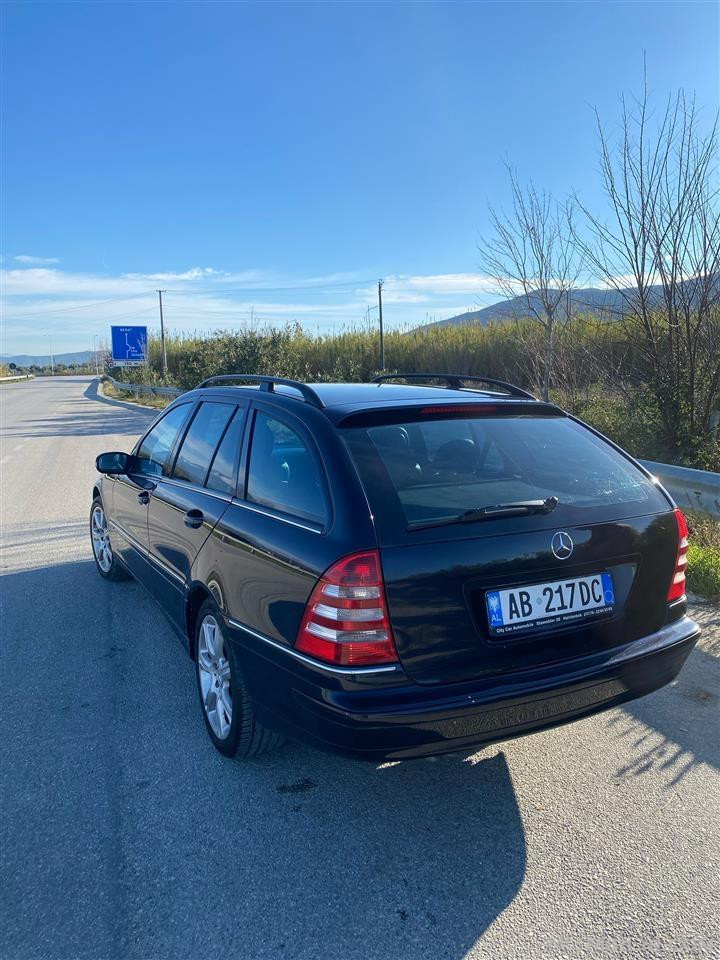 Mercedes-Benz W203