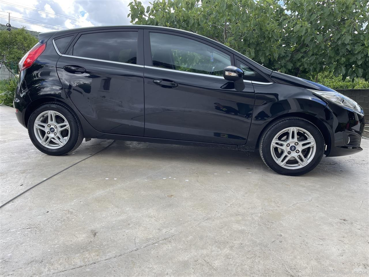 Ford fiesta 1.5 diesel 2014 manuale