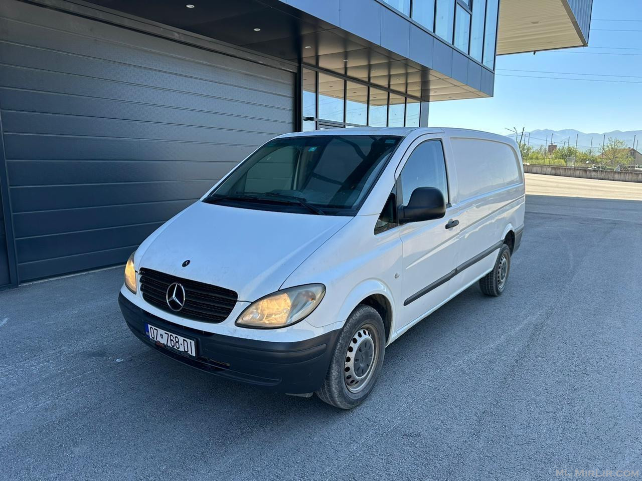 Mercedes- Benz Vito