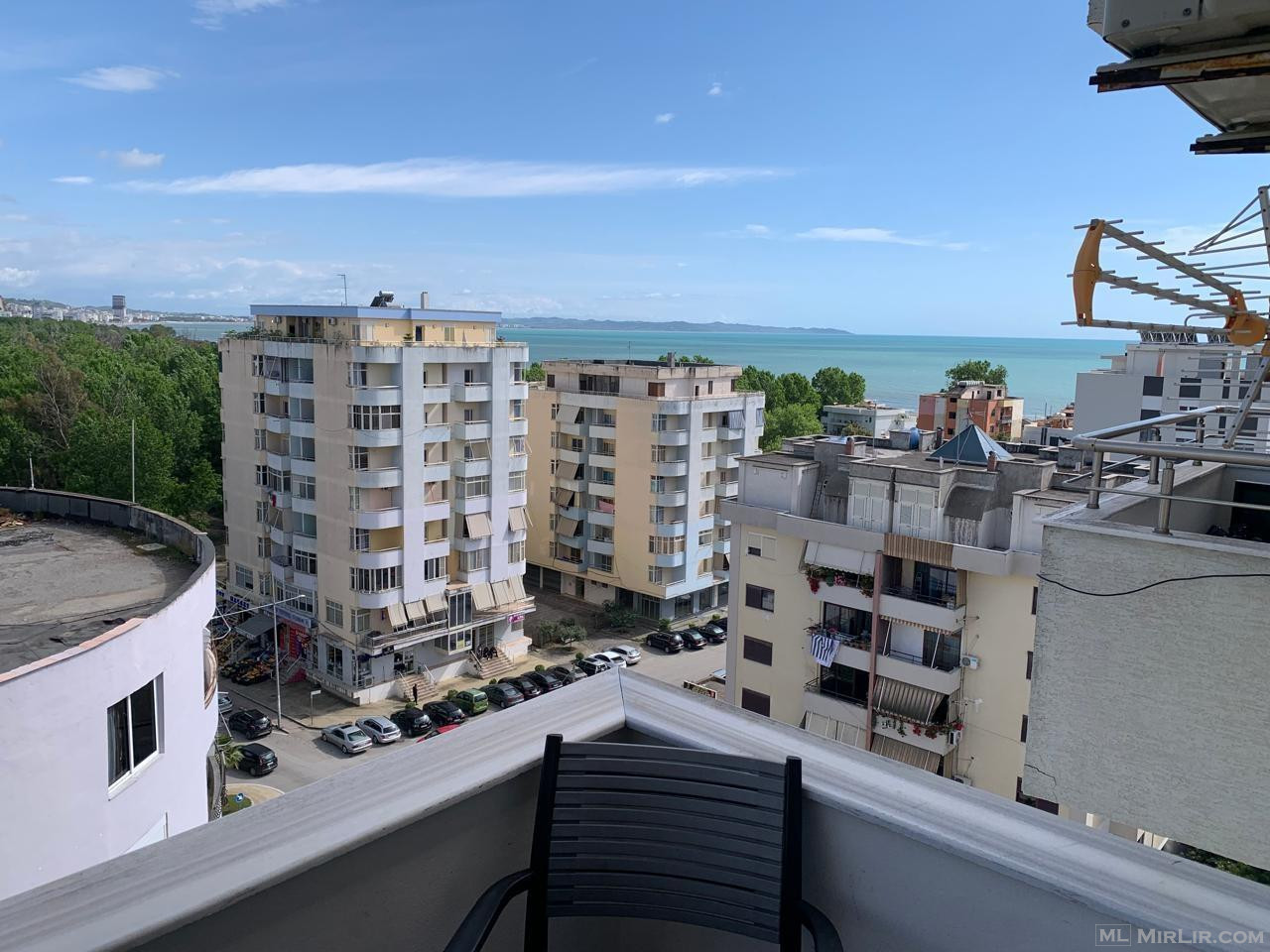 Shitet Apartament 2+1 Me pamje deti Plazh Iliria Durres