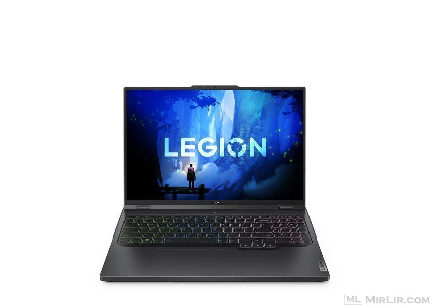 Lenovo 16\" Legion Pro 5i 16IRX8 Gaming Laptop