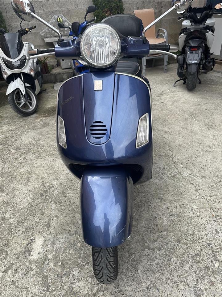 në shitje vespa 124 cc i doganuar i ardhur nga ??????