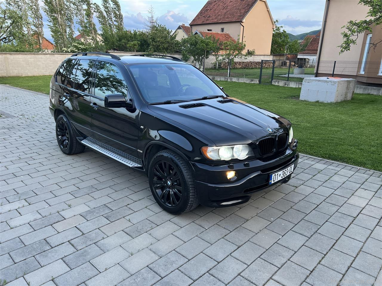 BMW X5 X-Driven 