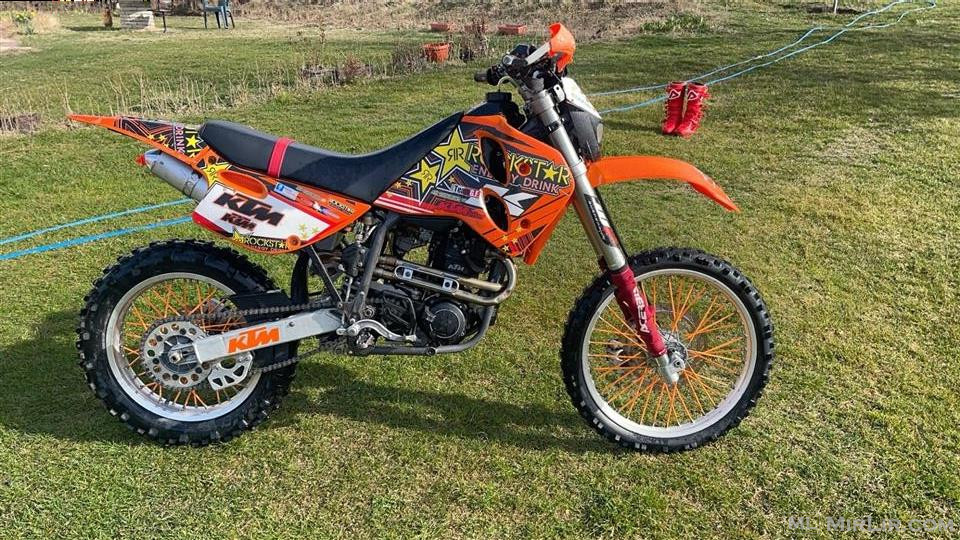 Shes KTM 400cc 