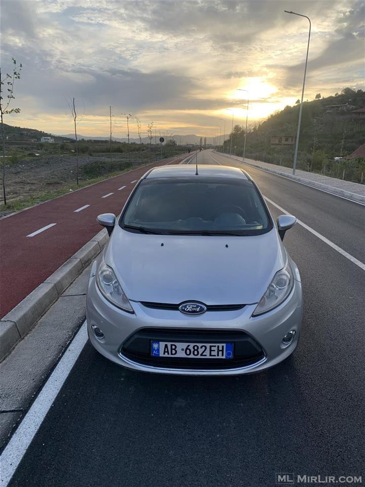 SHITET FORD FIESTA TITANIUM 