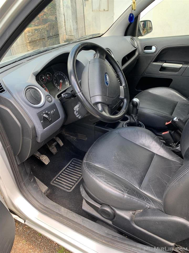 Shitet Ford Fusion  3300€