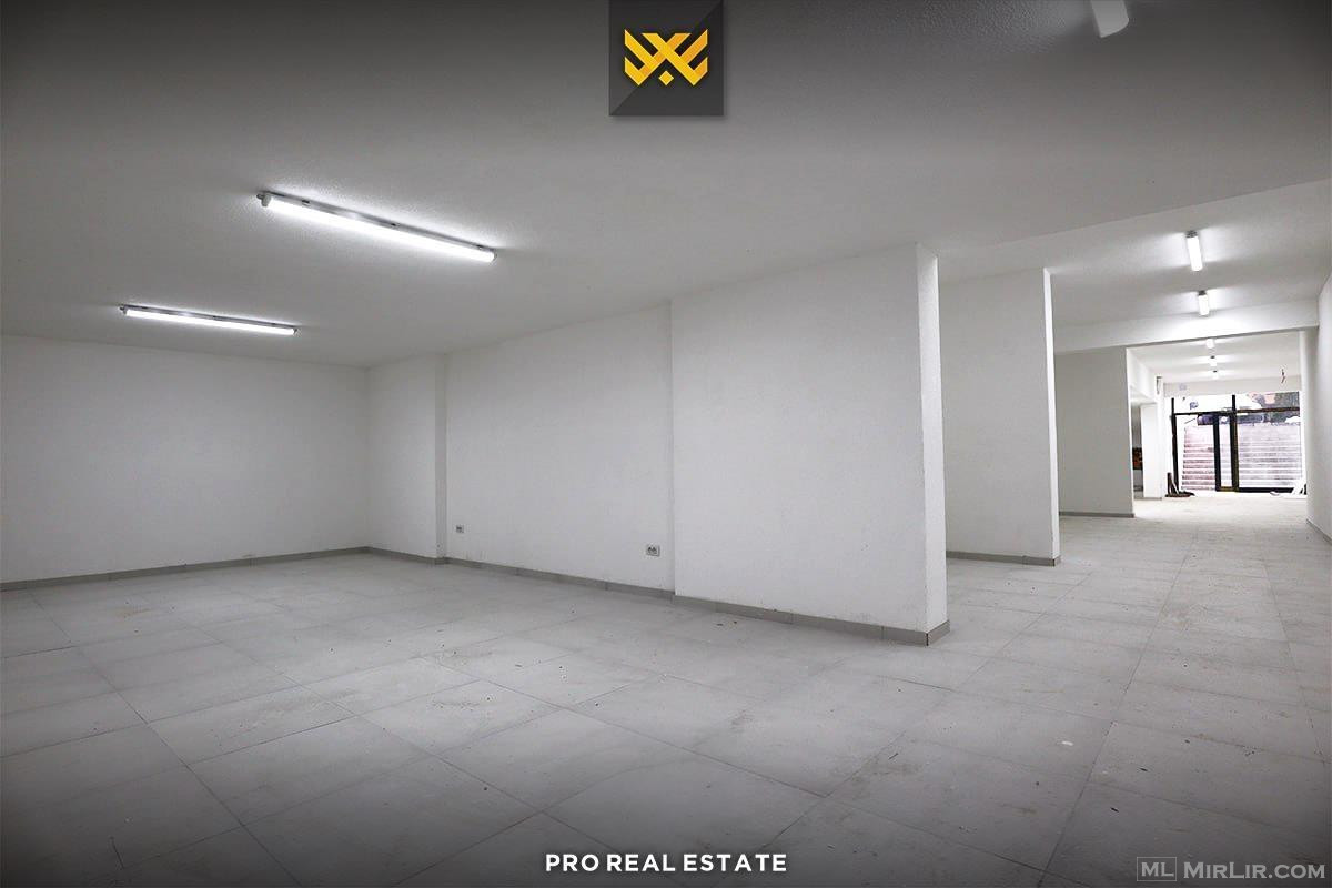 Lokal 140.8m² për #SHITJE në Aktash.