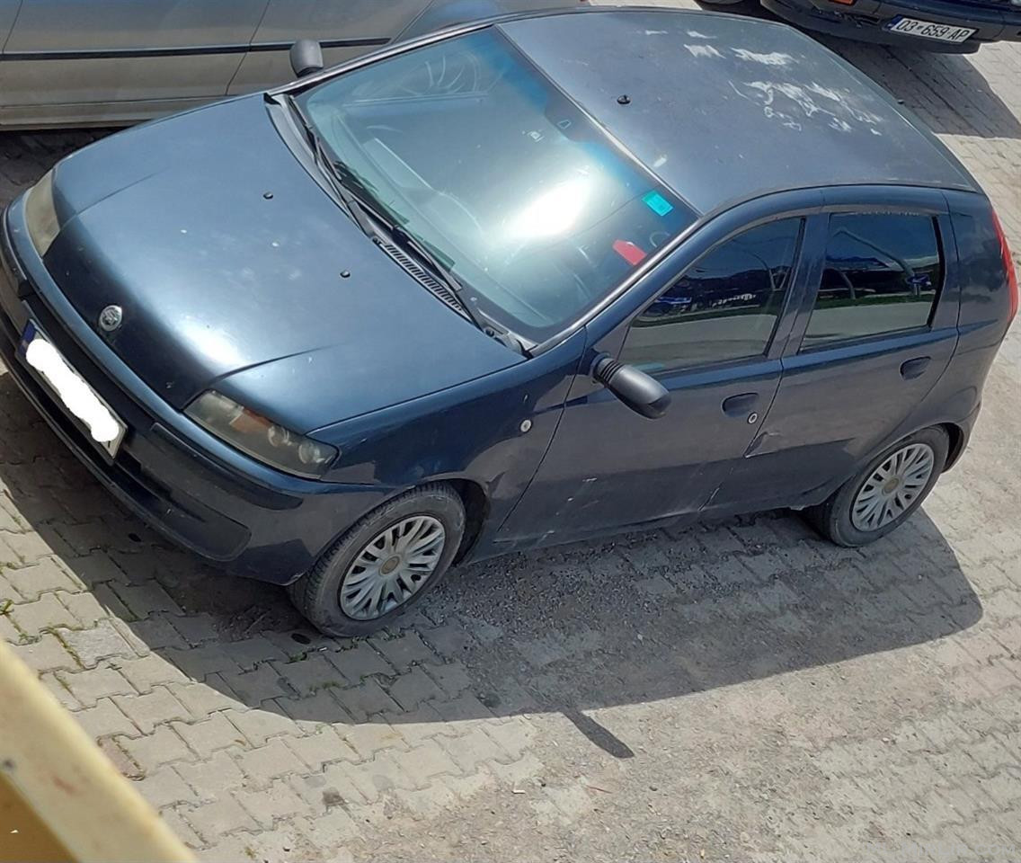 Shitet Fiat Punto 1.9 JTD vit 2001 Dizell me Klim