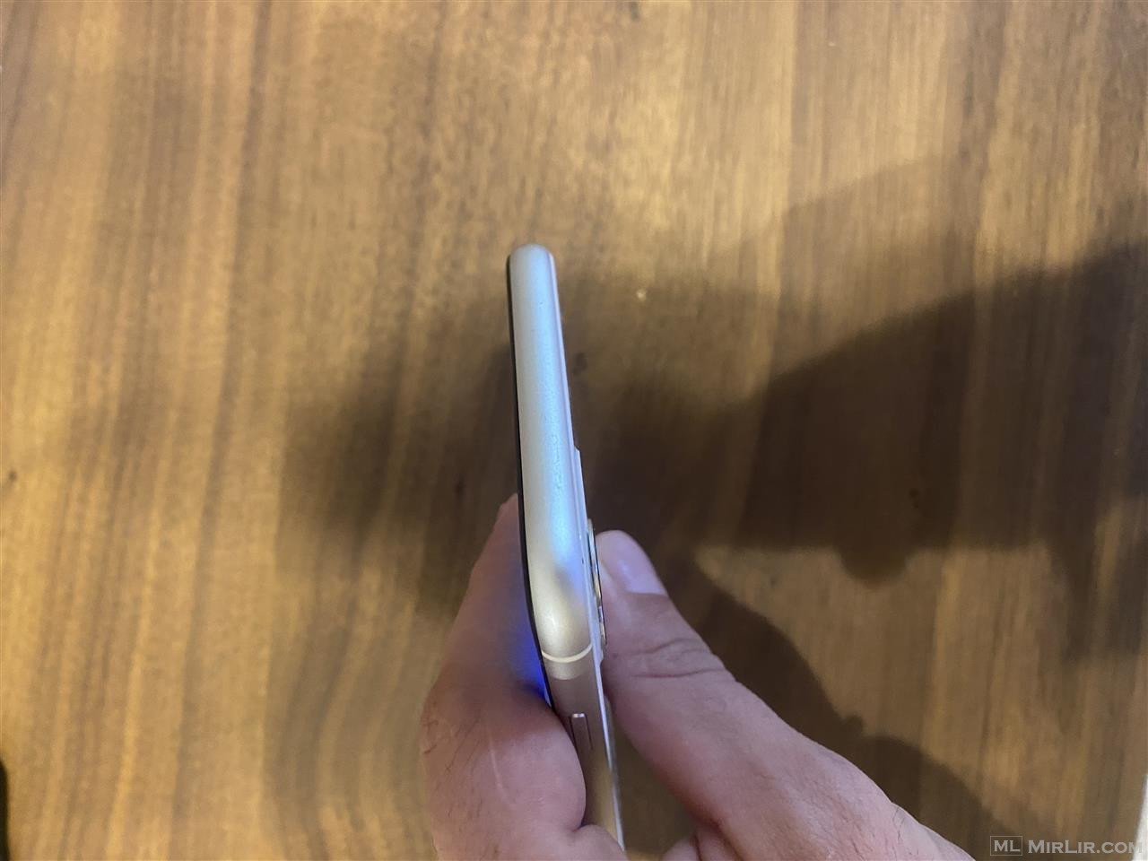 iPhone 11 CE