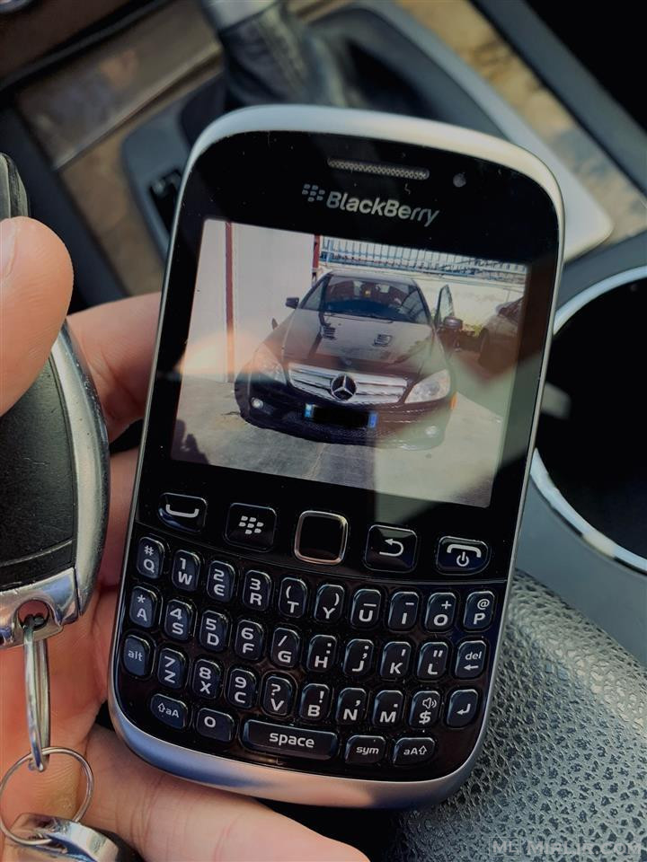 Shitet celular blackberry