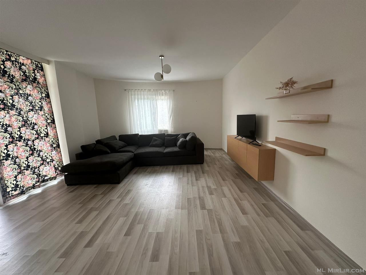 Shitet apartament 1+1 i mobiluar ne Linze/ 99,000€