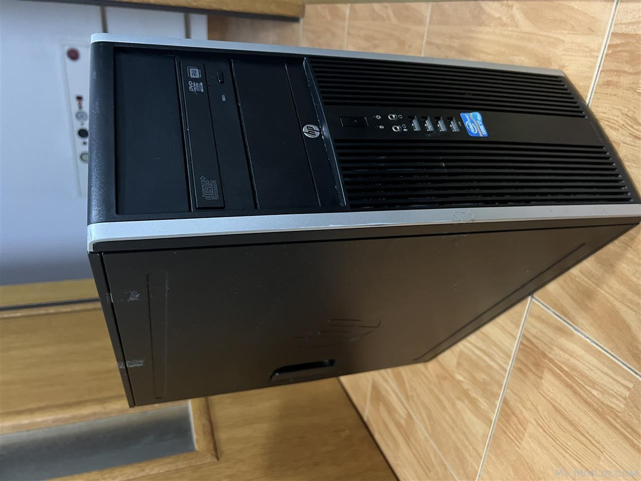 HP Compaq 8200 Elite Convertible Minitower