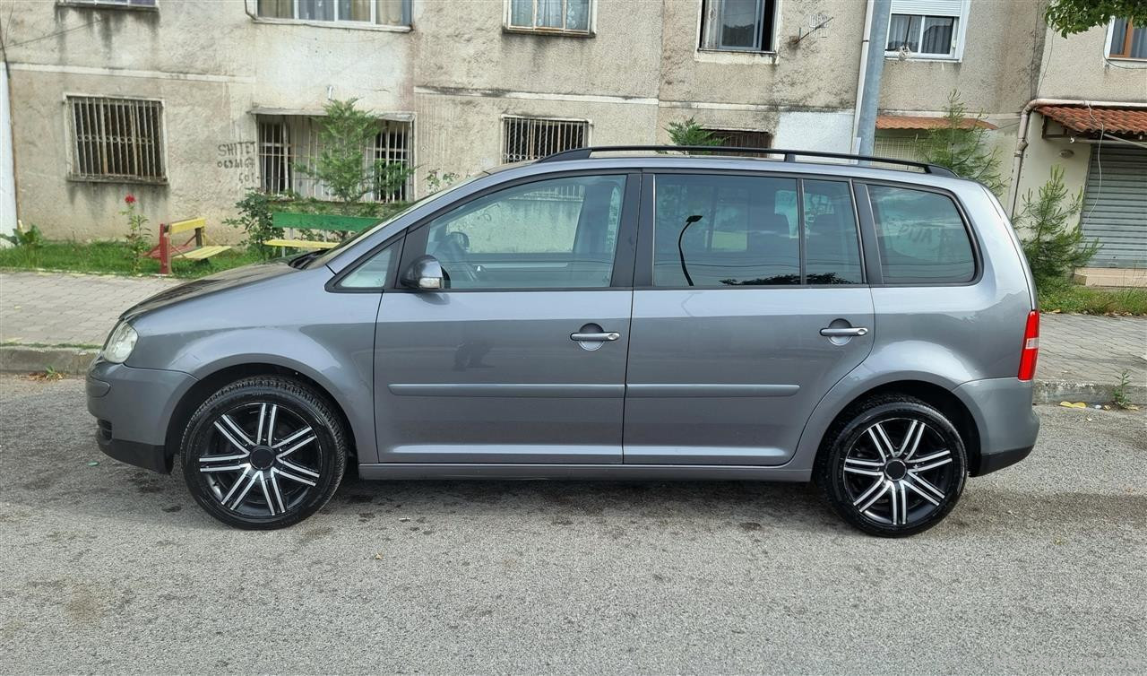 Volkswagen Touran 2005