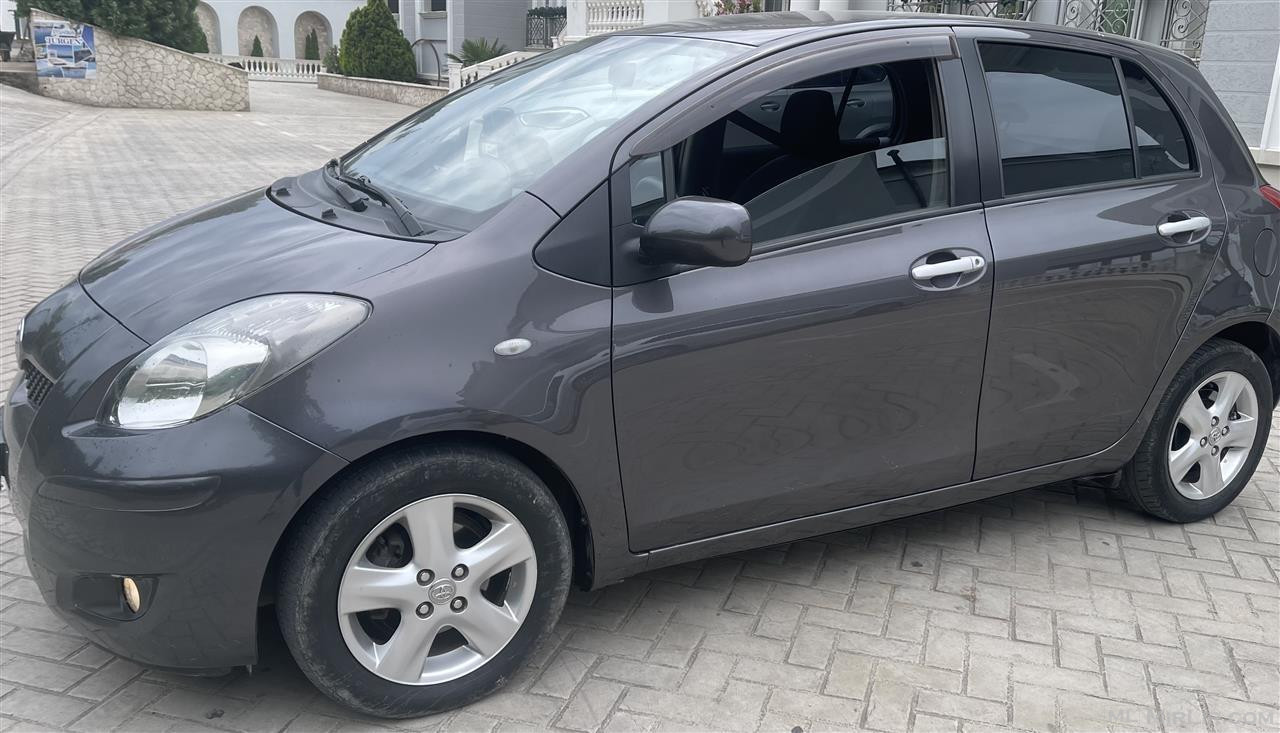 Superr Okazionn Toyota Yaris 2010 AUTOMAT