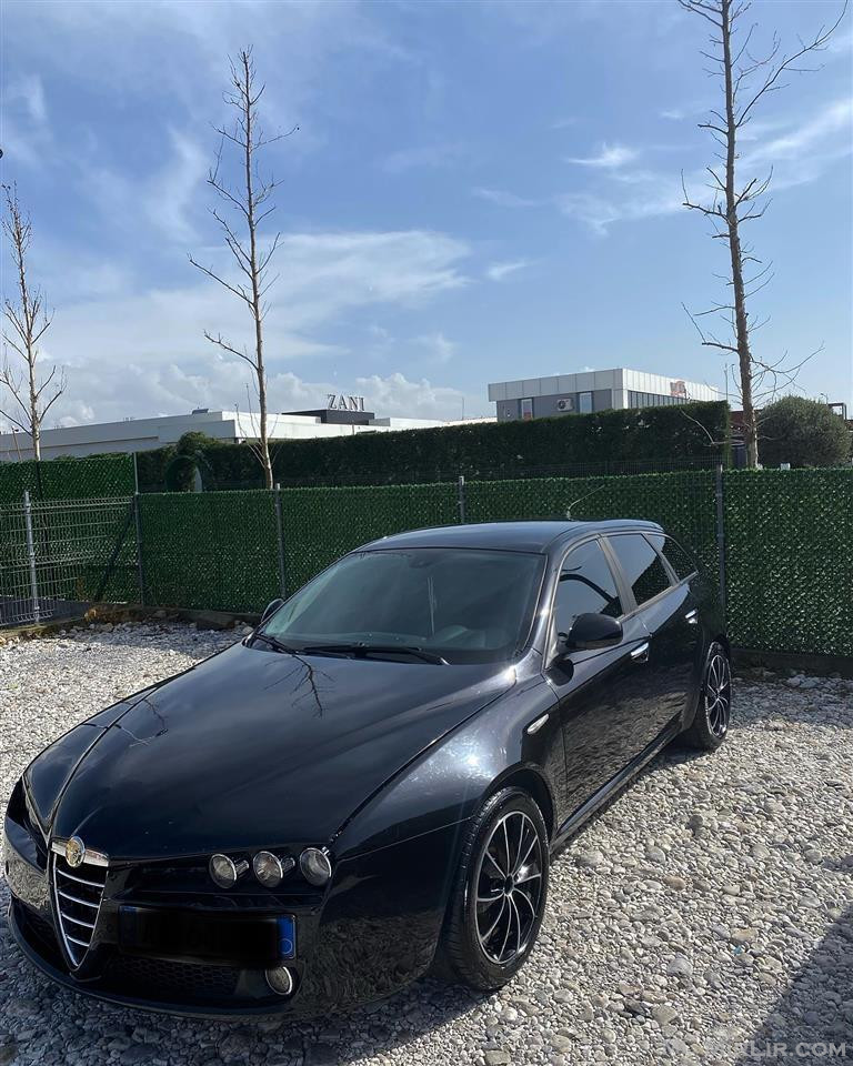 Alfa Romeo 159 