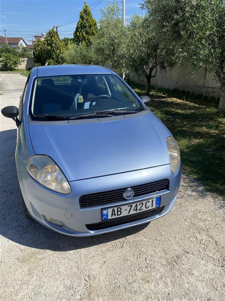 Shitet fiat grande punto benzin gaz