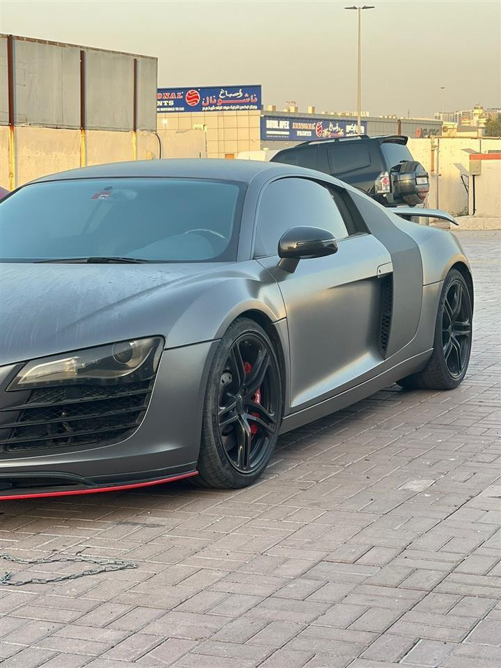 Audi R8 vitit 2012 me porosi nga dubai per vetem 35.000€