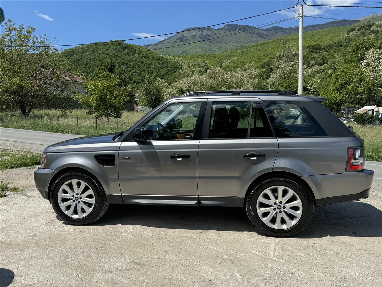 Rang Rover nga Gjermania??