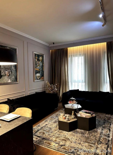 ⚜️ Jepet Apartament Luksoz 1+1 per qera tek Square 21, Rruga Kavajes ⚜️