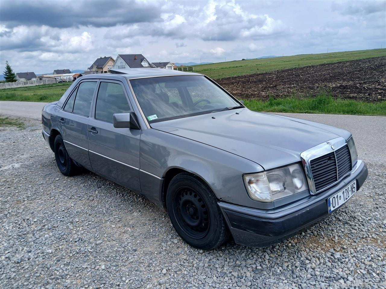 Mercedes 250 dizell viti 92 