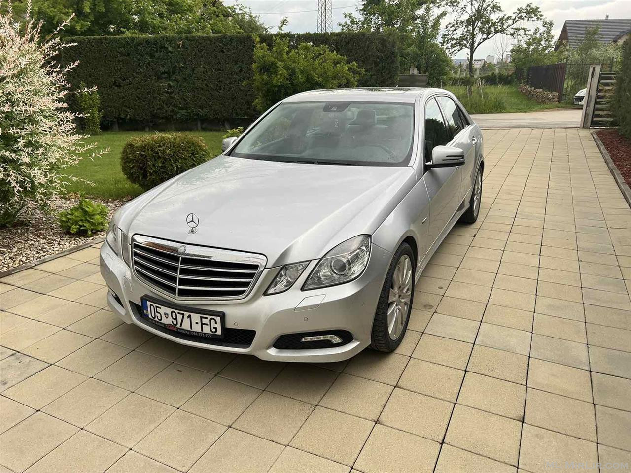 Mercedes Benz E 250 Avantgard 