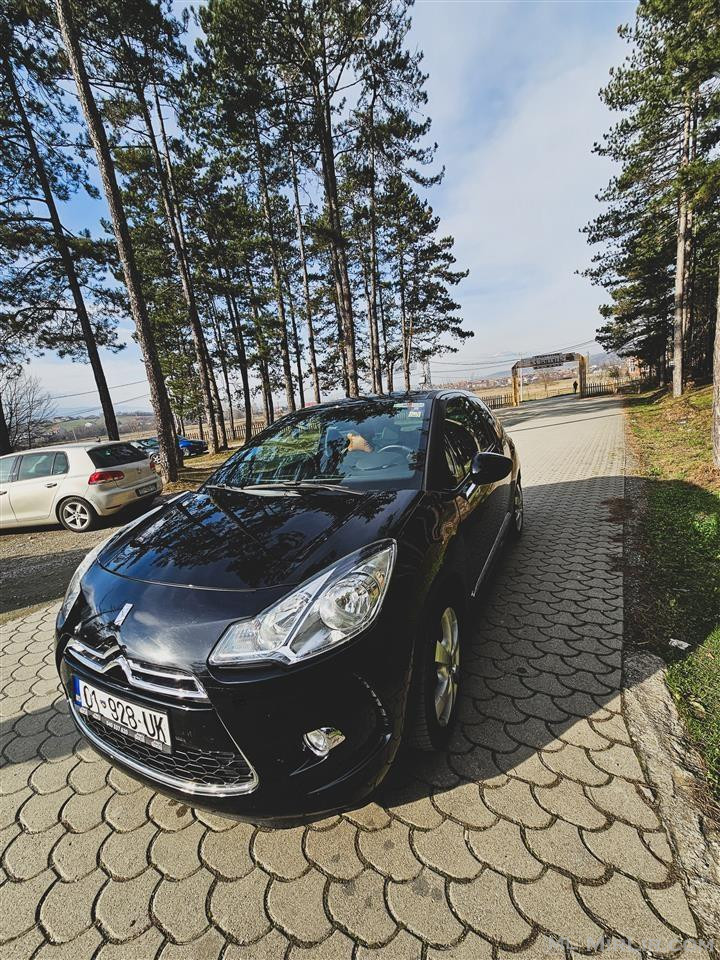 Citroen ds3 nga Zvicra I DOGANUAR 