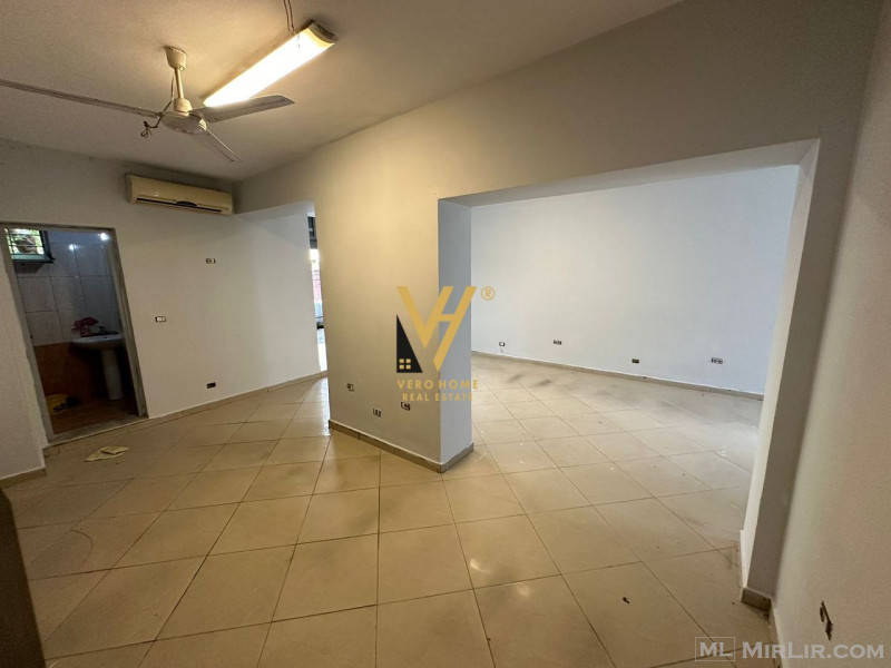 SHITET AMBIENT 60 M2 TE BRRYLI , SHKOLLA ISMAIL QEMALI 105.000 EURO