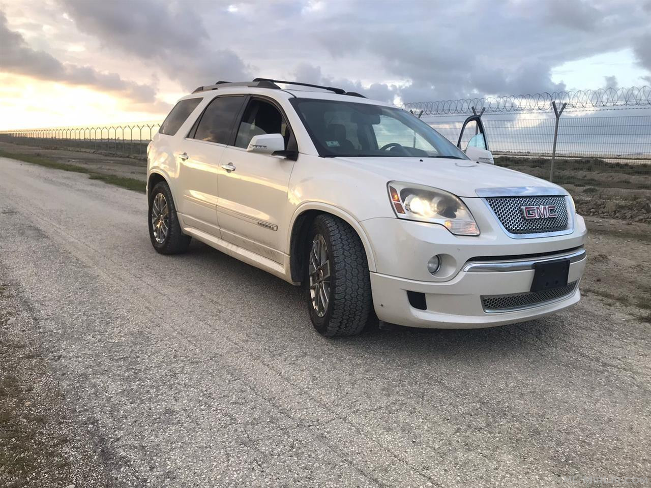 Shitet GMC Acadia 3.5