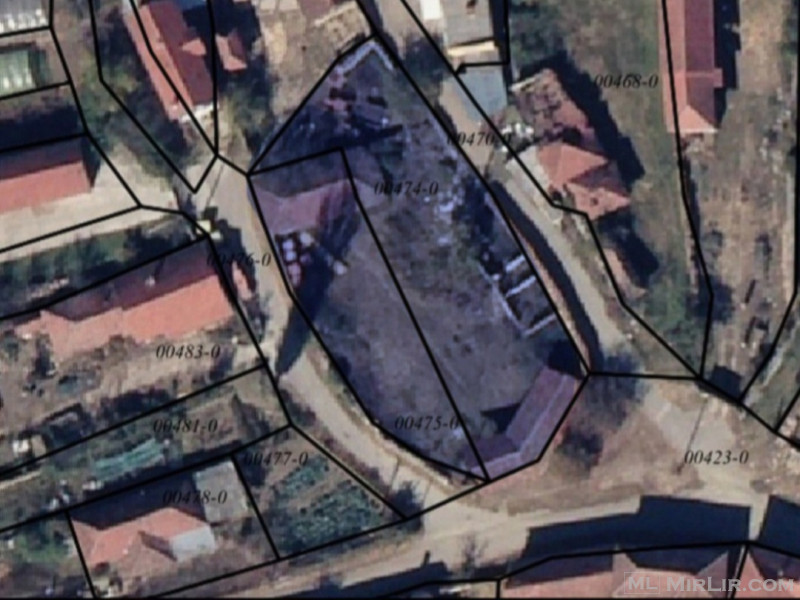Shitet parcela,ne qender te fshatit Kmetovce