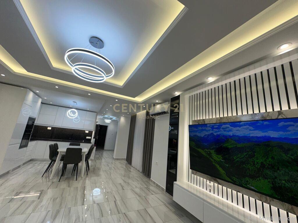 Apartament 2+1 Per Shitje - Shkembi i Kavajes