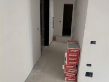 Shitet apartament 2+1+P tek Univers City/ 105\'000 euro