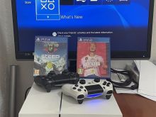 Ps4 White edition OKAZION me dy leva dhe lojra