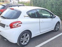 PEUGEOT 208 1.6 HDI AUTOMATIK VITI 2014