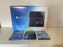 PS4 clasic ne kuti origjinale pothuaj I ri me dy leva dhe lo